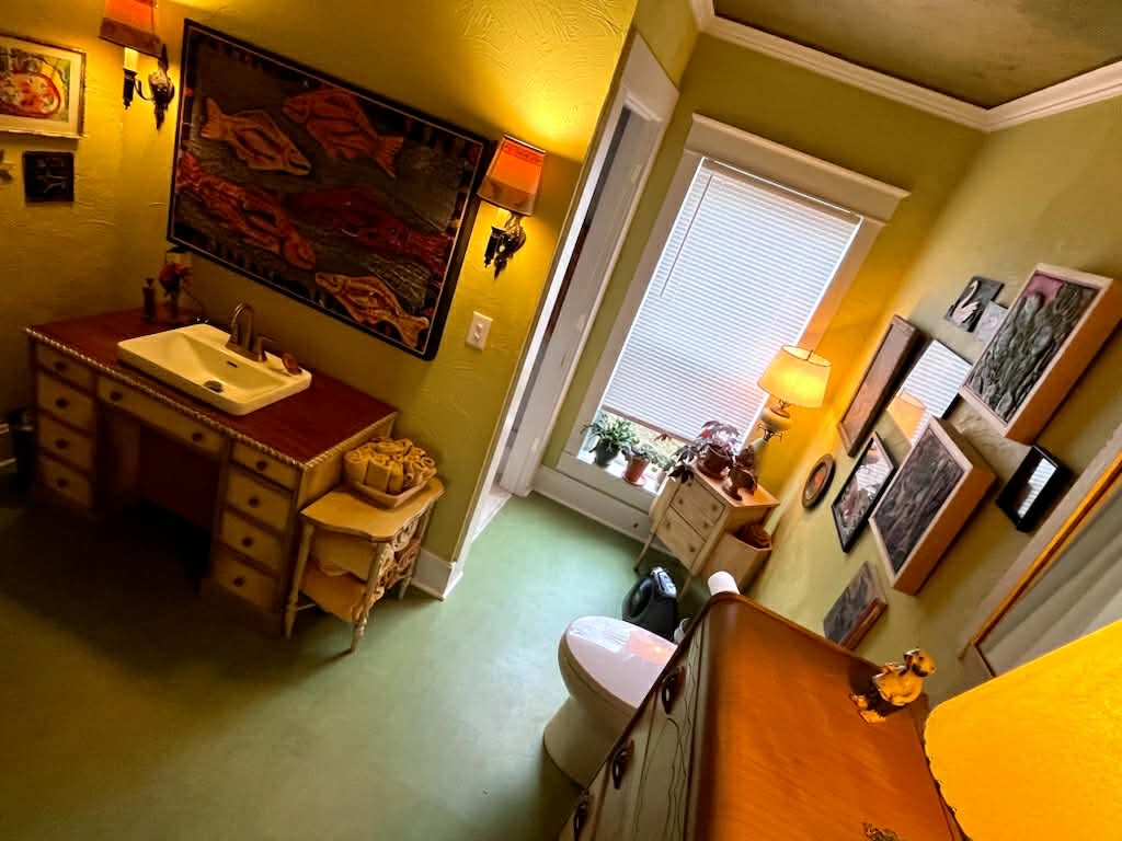 Sandi's House on Lindenlure