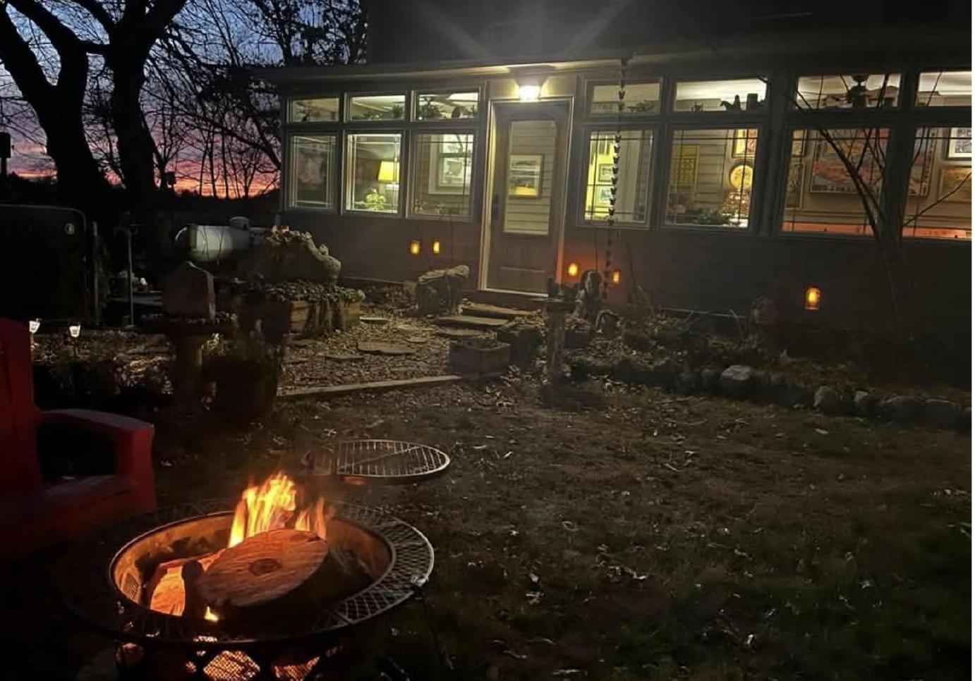 Sandi's House on Lindenlure